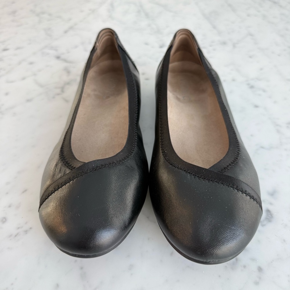Vionic Carrol Ballet Flat Black Womens Size 7.5 Wide - Picture 3 of 12
